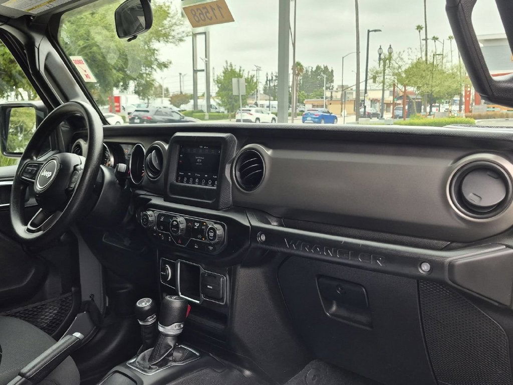 2022 Jeep Wrangler Unlimited Sport