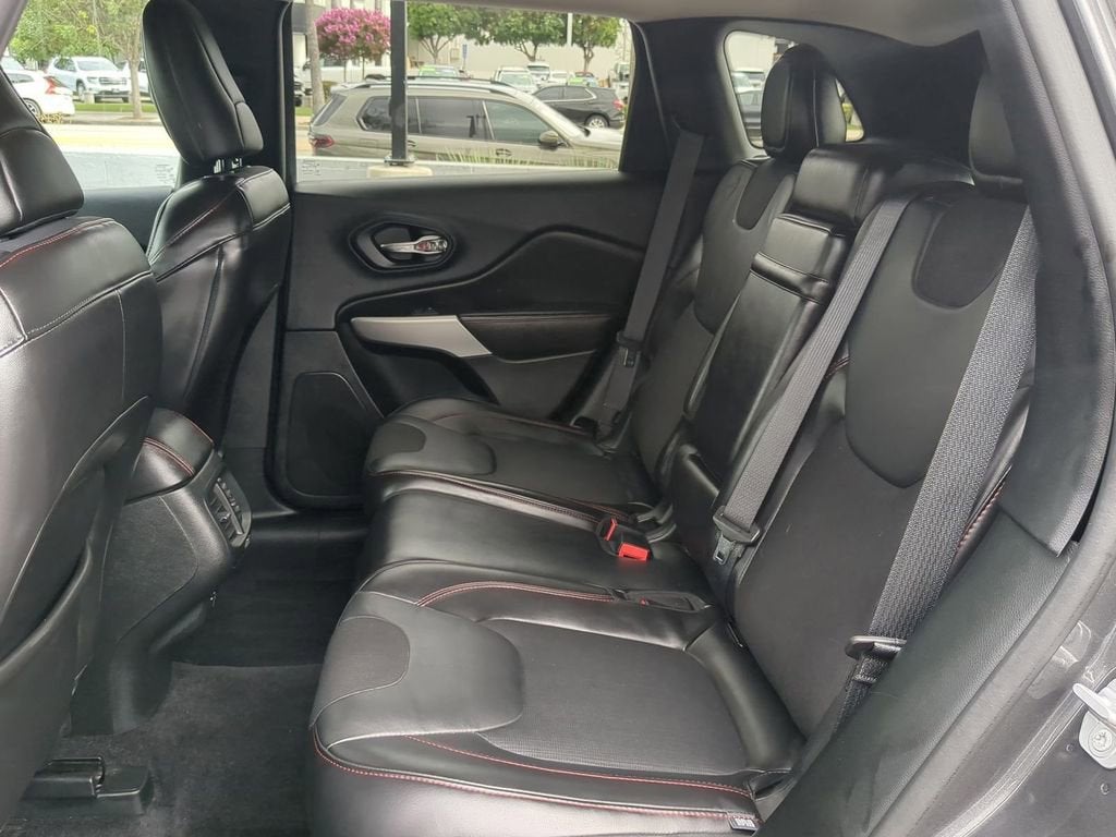 2018 Jeep Cherokee Trailhawk