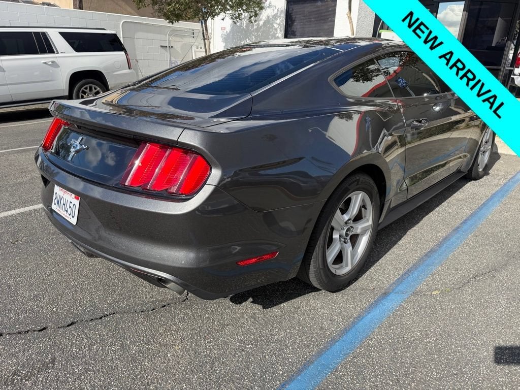 2017 Ford Mustang V6