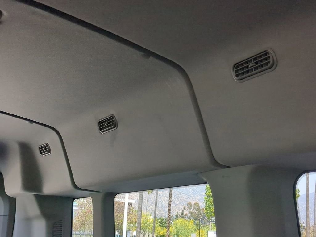 2024 Ford Transit Passenger Wagon XL