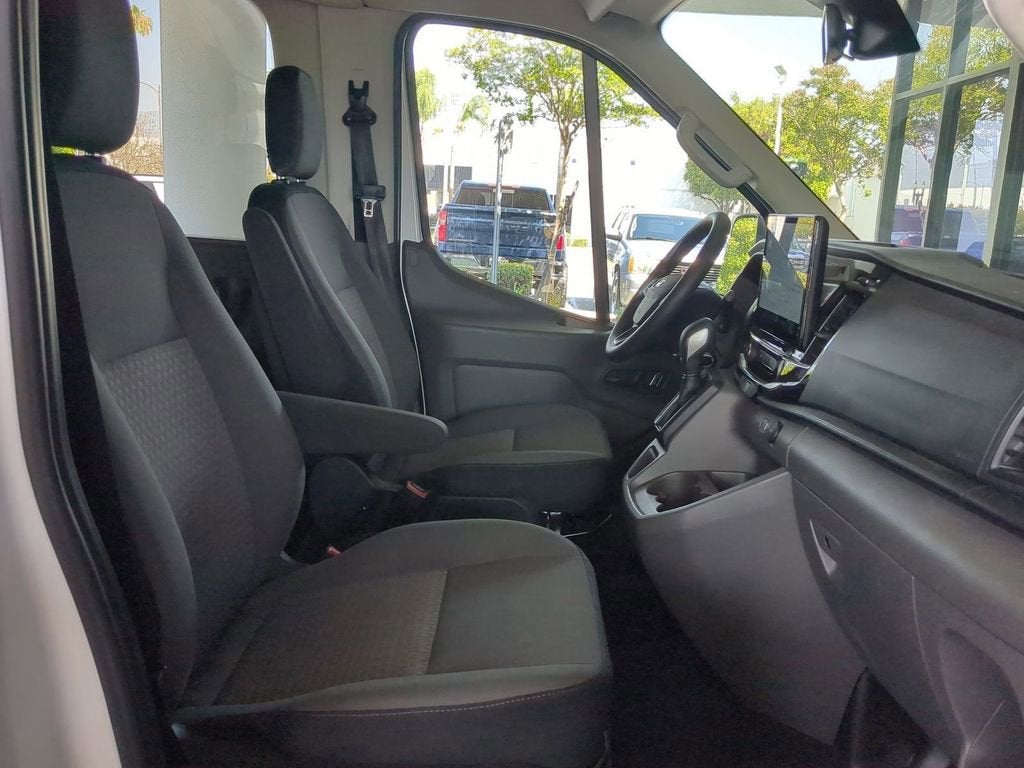 2024 Ford Transit Passenger Wagon XL