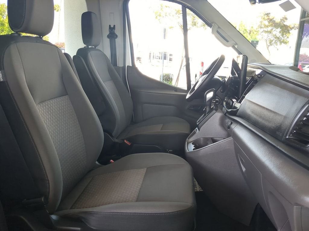 2024 Ford Transit Passenger Wagon XL