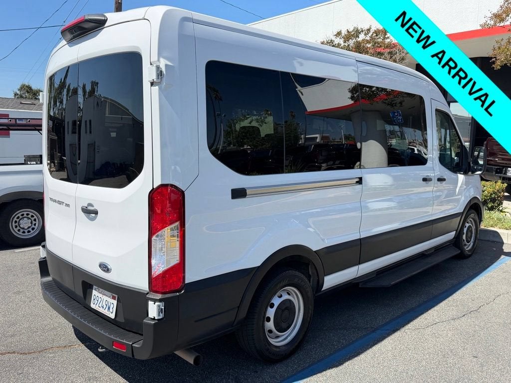 2023 Ford Transit Passenger Wagon XL