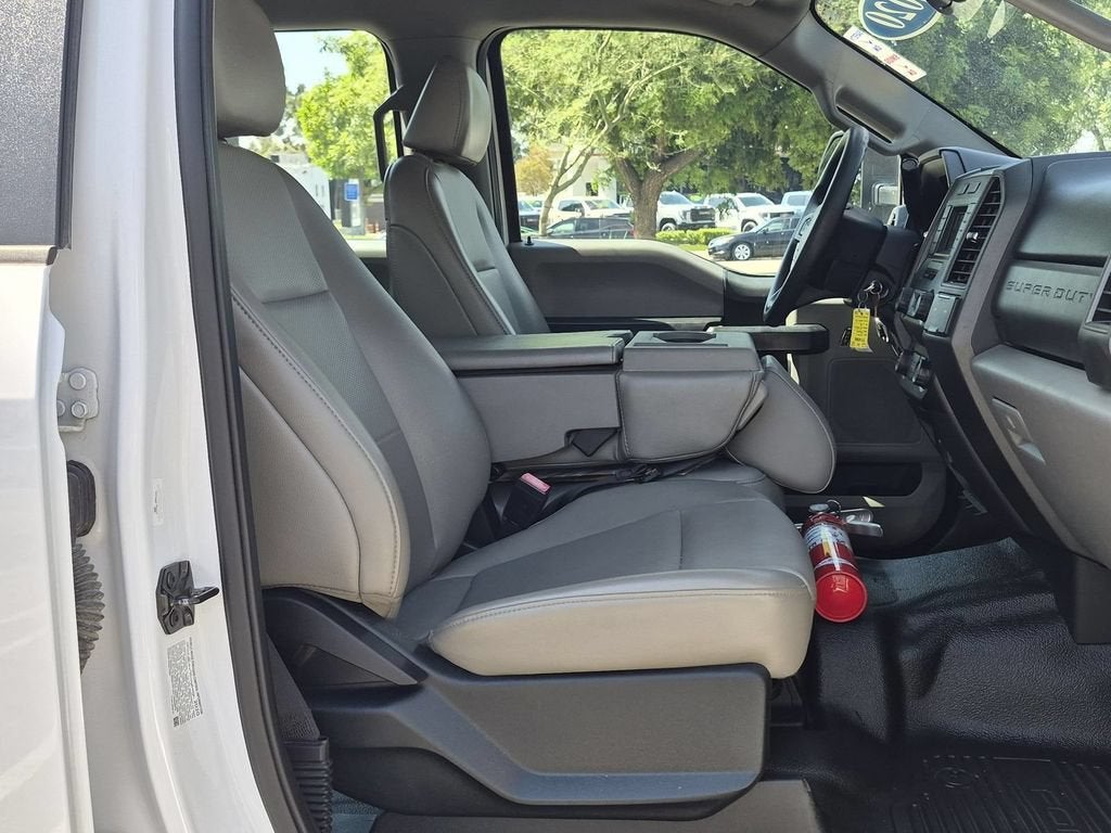 2020 Ford Super Duty F-550 DRW XL