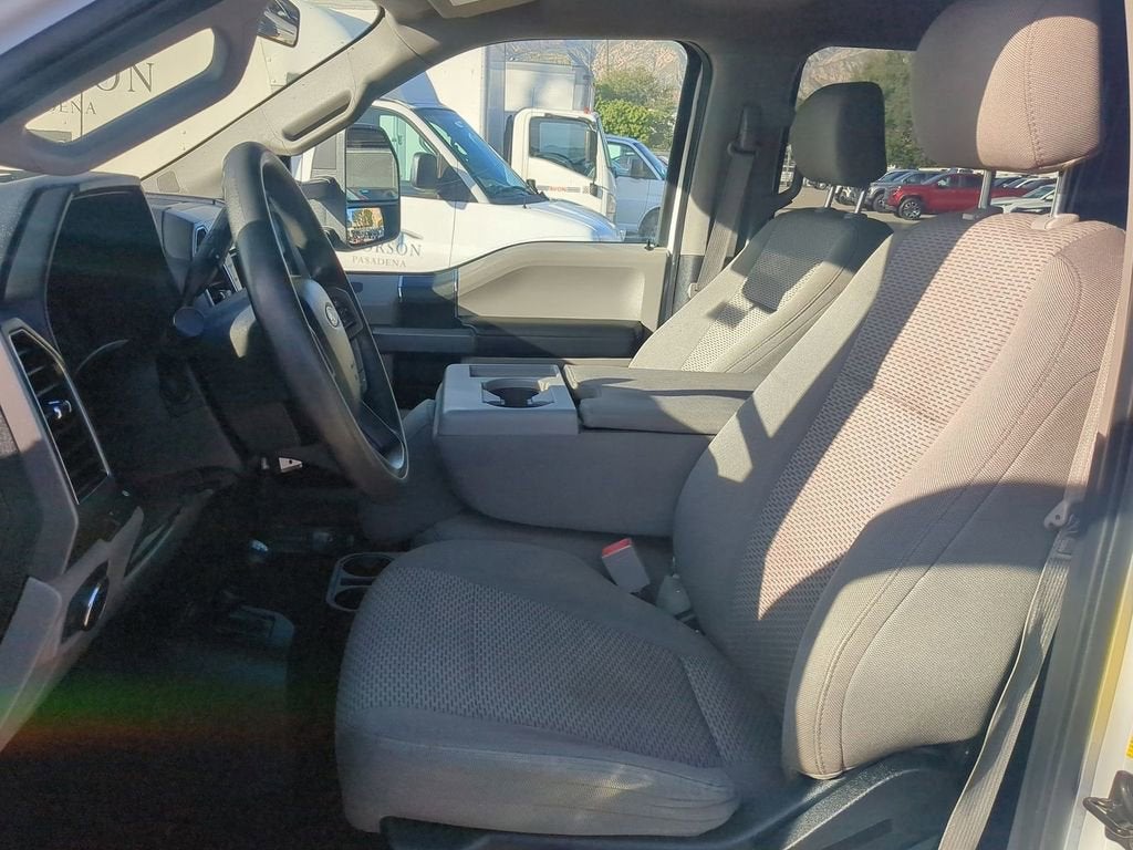 2019 Ford Super Duty F-550 DRW XL