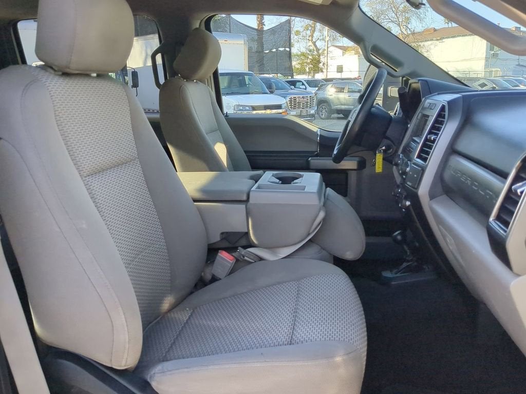 2019 Ford Super Duty F-550 DRW XL