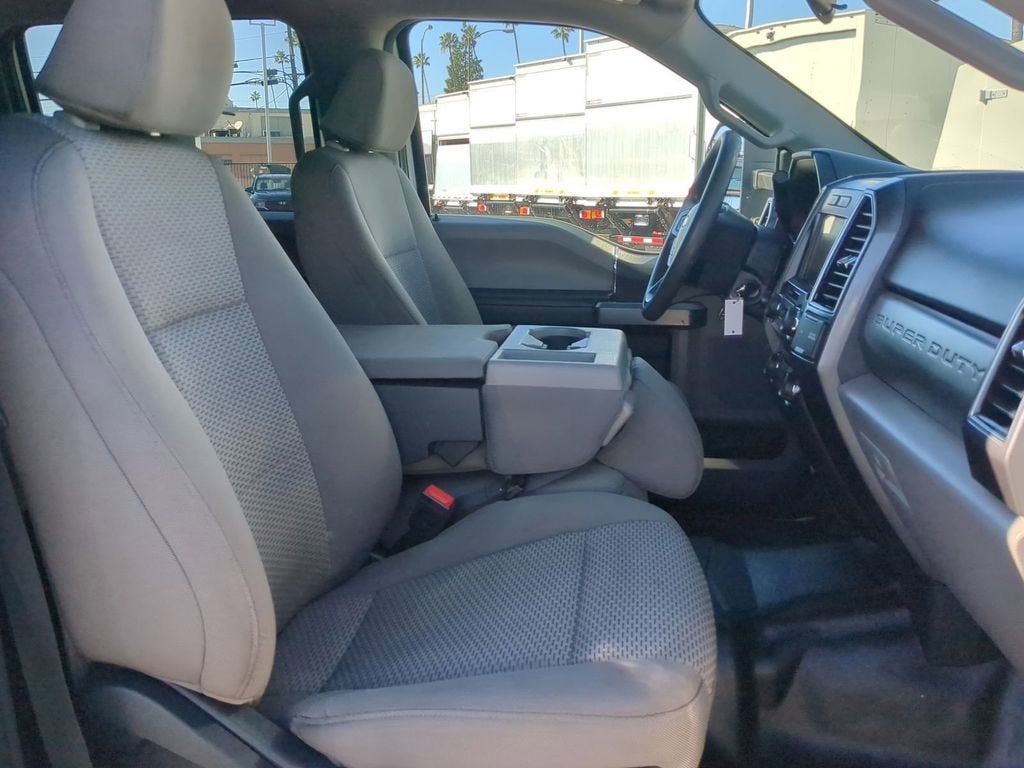 2022 Ford Super Duty F-550 DRW XL