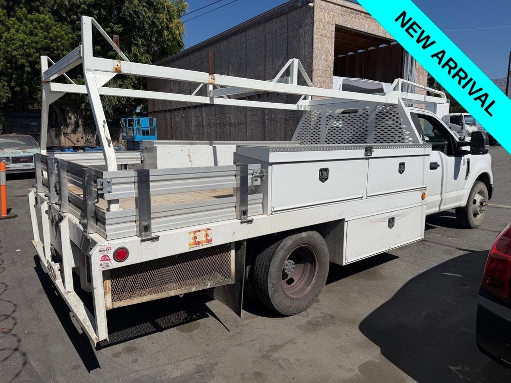 2022 Ford Super Duty F-350 DRW XL