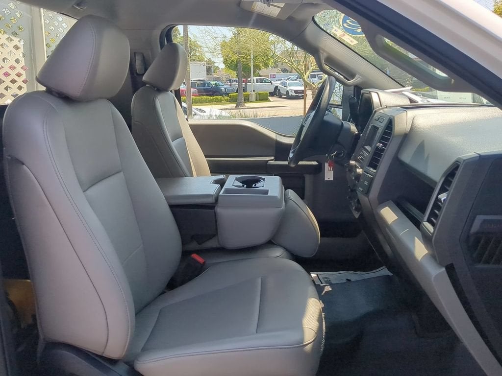 2022 Ford Super Duty F-350 DRW XL