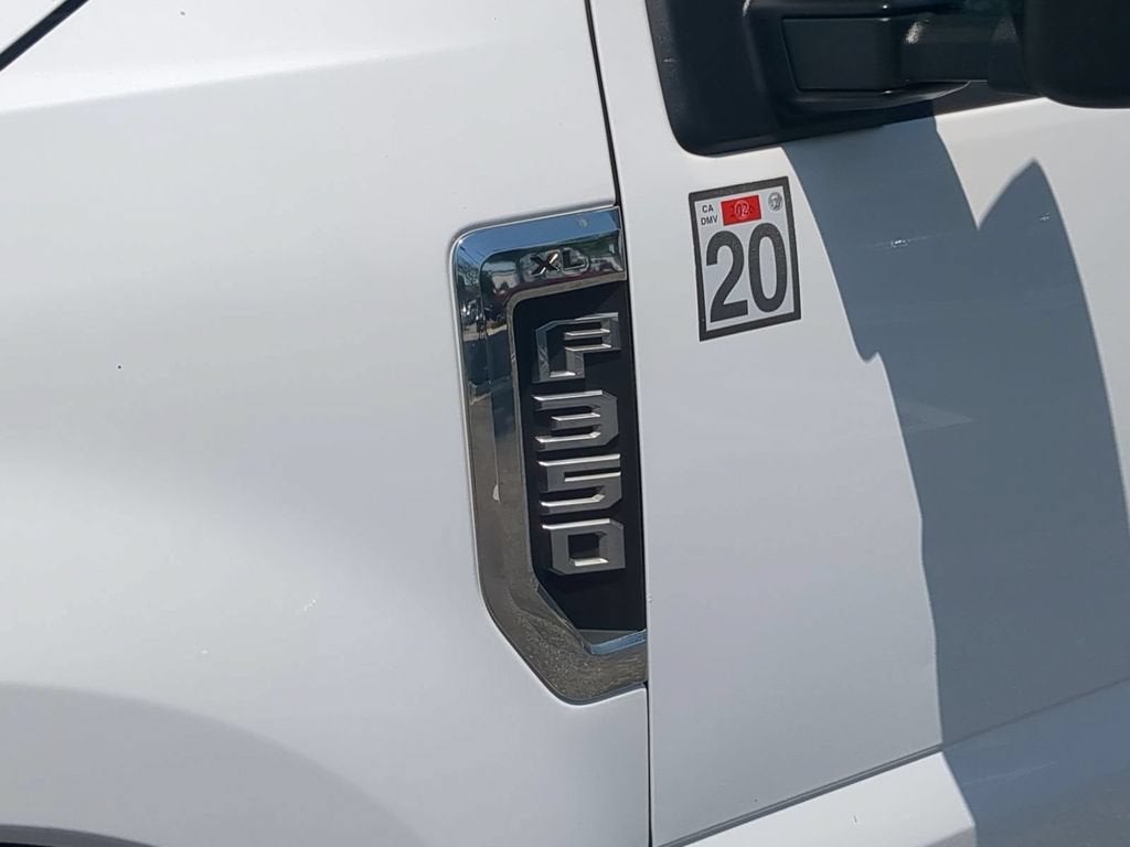 2022 Ford Super Duty F-350 DRW XL