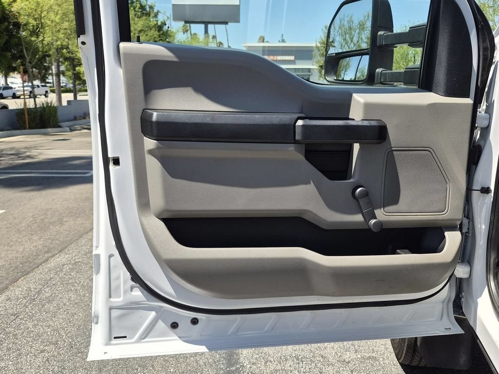 2020 Ford Super Duty F-550 DRW XL