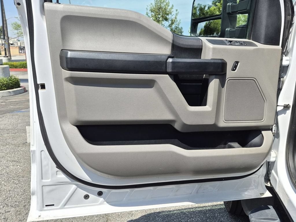 2020 Ford Super Duty F-550 DRW XL