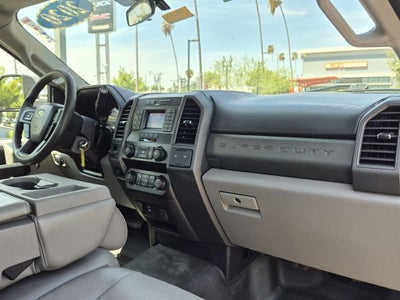 2020 Ford Super Duty F-550 DRW XL