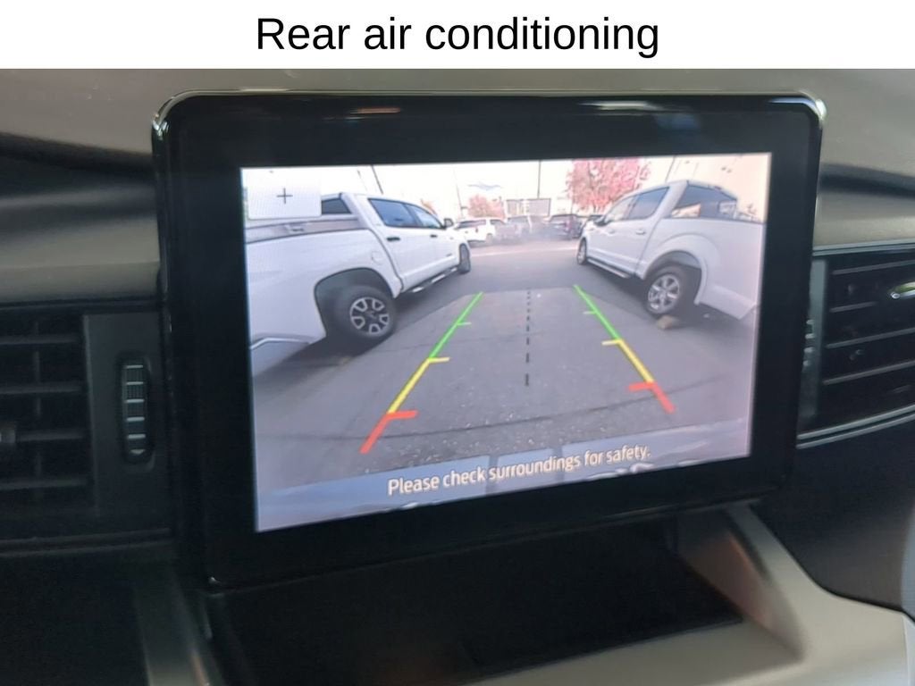 2021 Ford Explorer Base