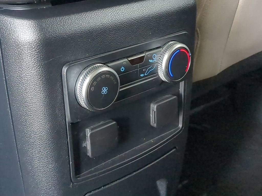 2021 Ford Explorer Base