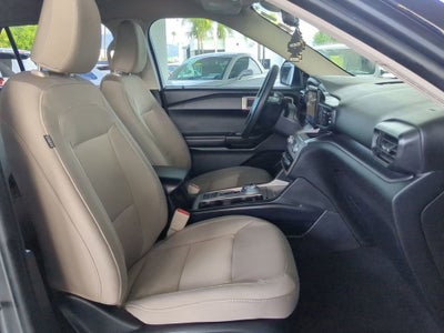 2021 Ford Explorer Base