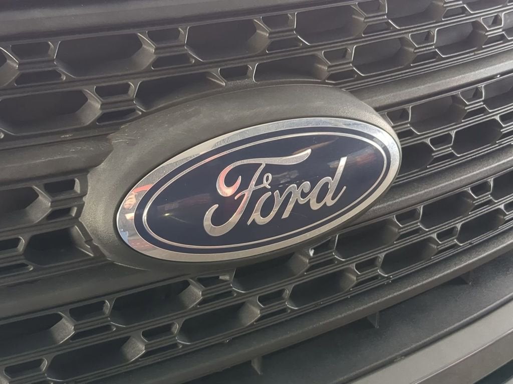 2021 Ford Explorer Base