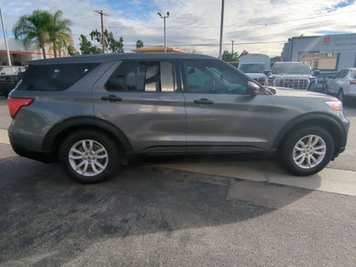 2021 Ford Explorer Base