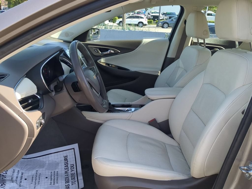 2024 Chevrolet Malibu 2LT
