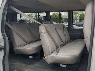2017 Chevrolet Express Passenger 3500 LT
