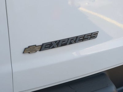 2020 Chevrolet Express Passenger 3500 LT