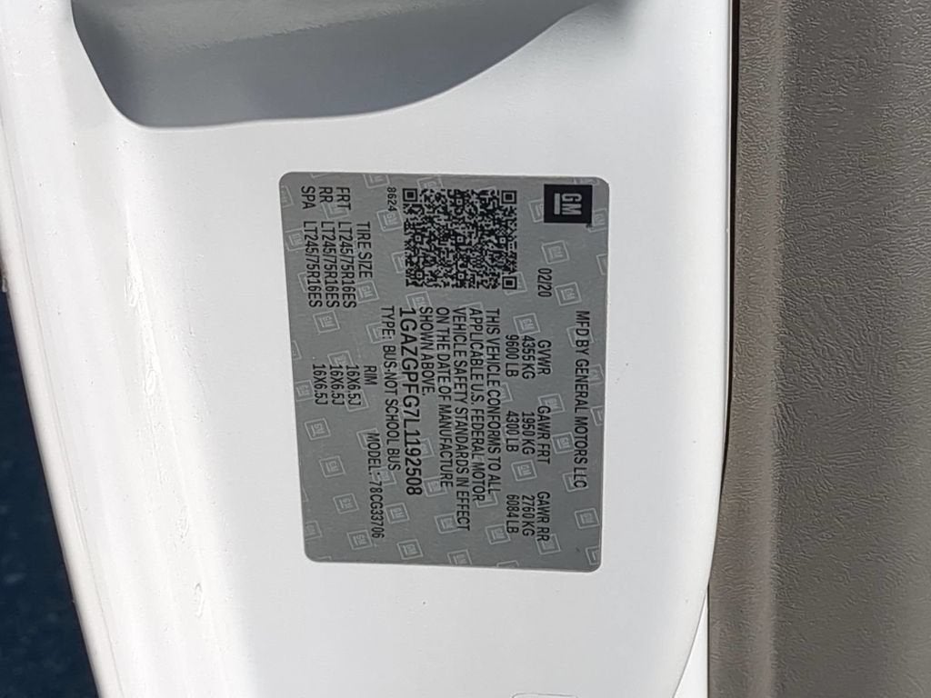 2020 Chevrolet Express Passenger 3500 LT