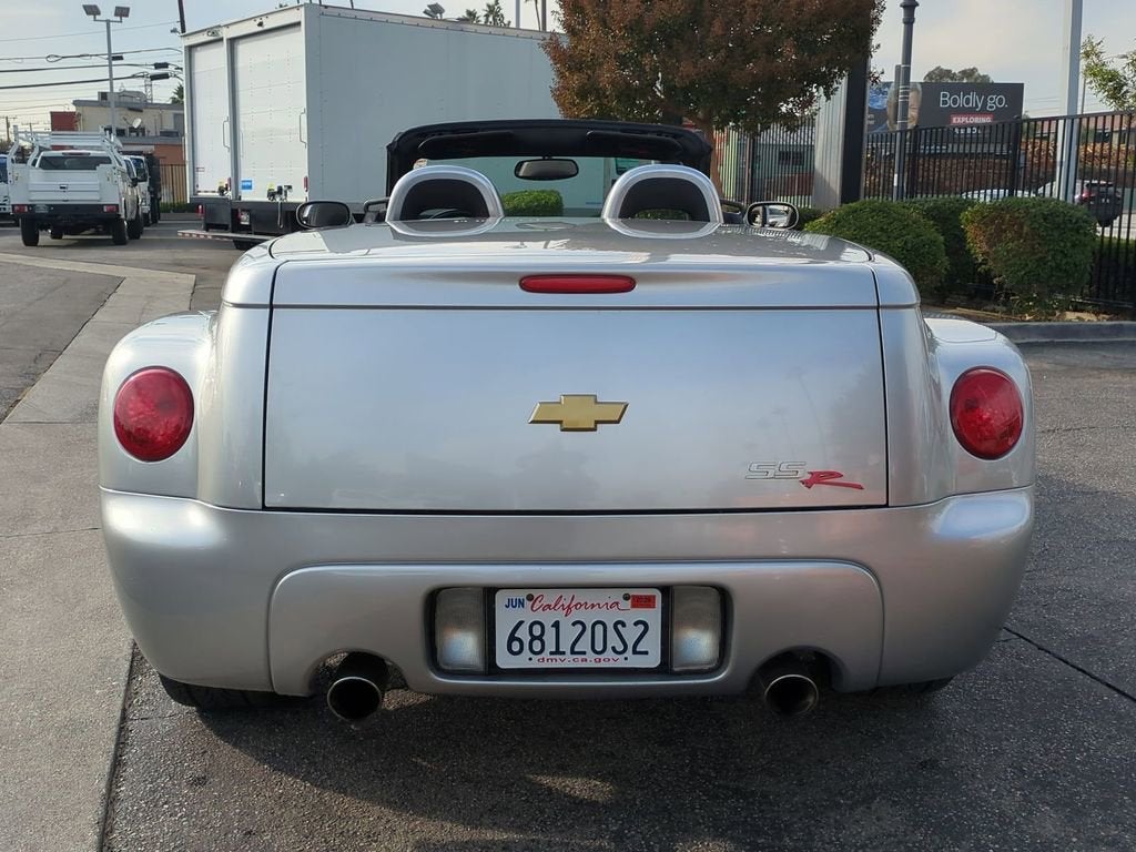 2005 Chevrolet SSR LS