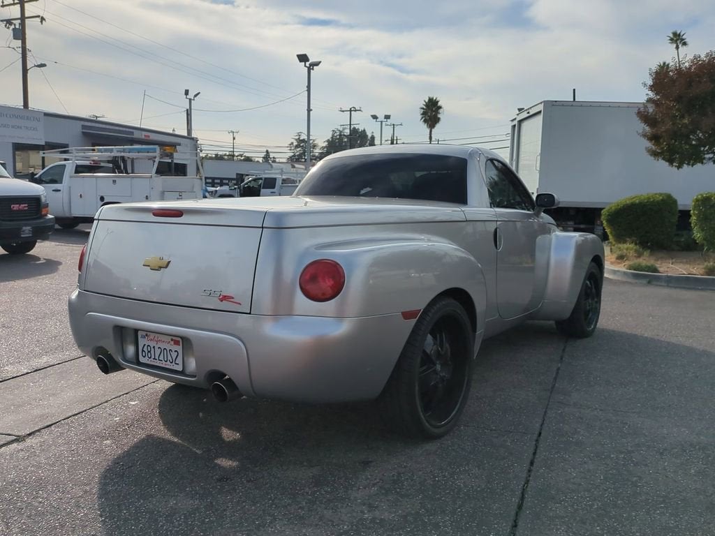 2005 Chevrolet SSR LS