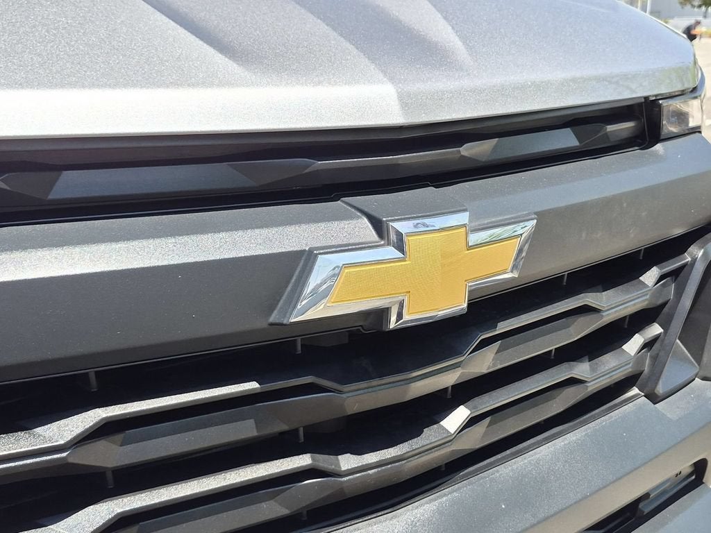 2024 Chevrolet Colorado WT