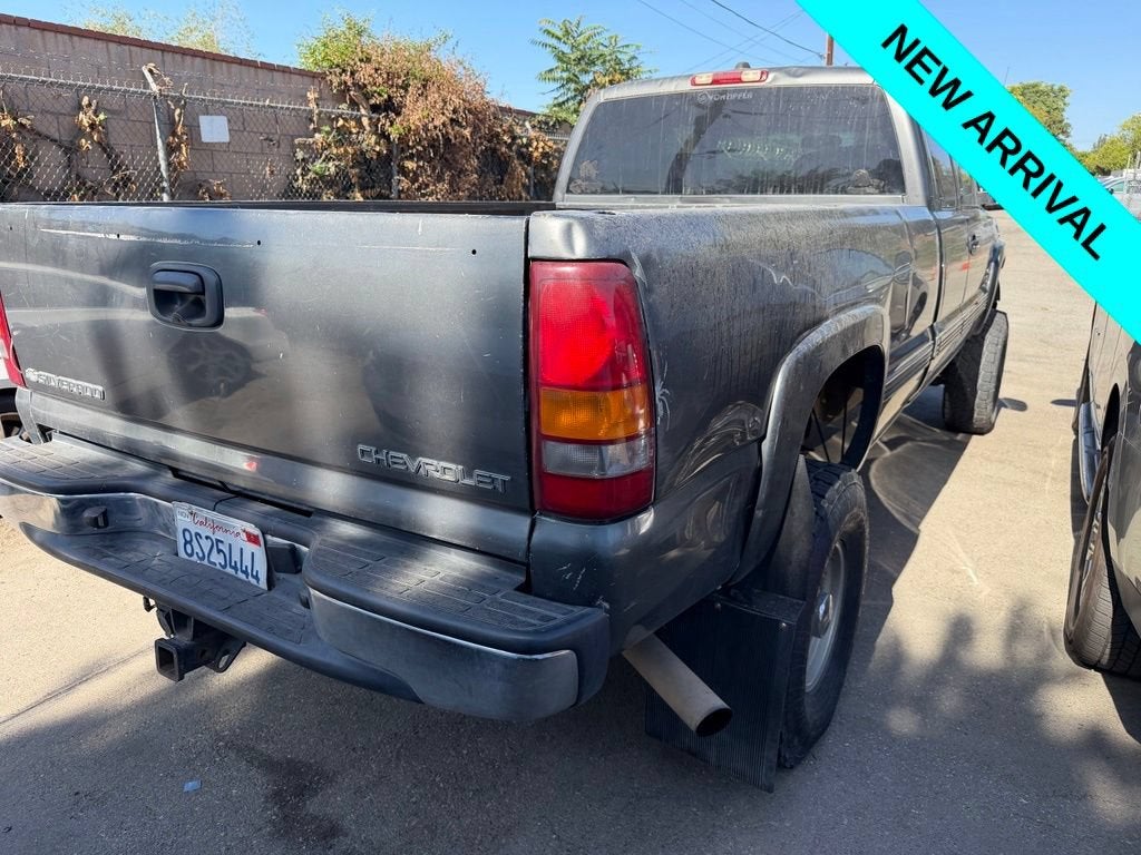 2002 Chevrolet Silverado 2500 HD LS