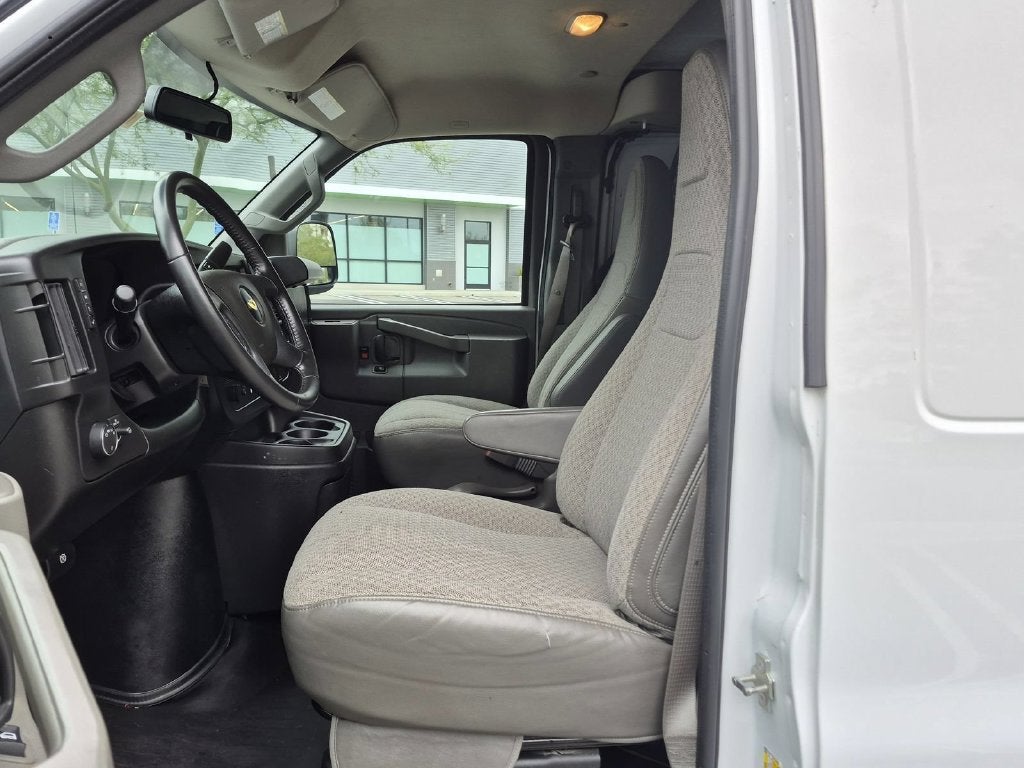 2023 Chevrolet Express Cargo 2500 1WT