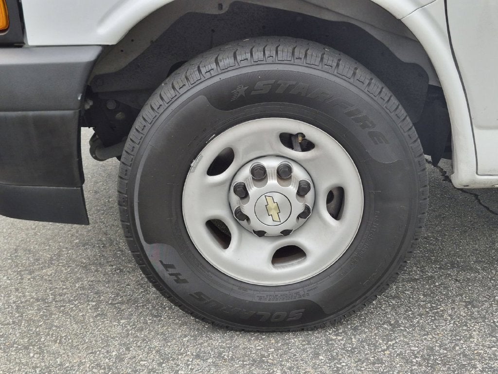 2023 Chevrolet Express Cargo 2500 1WT