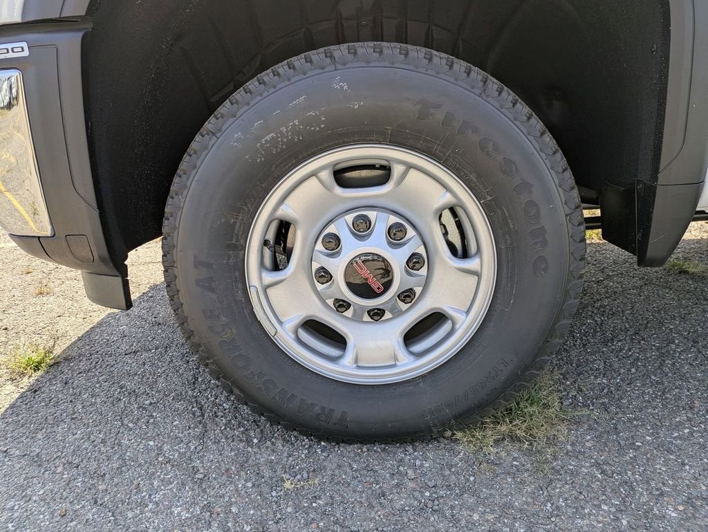 2025 GMC Sierra 2500 HD Pro