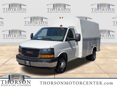 2025 GMC Savana Cutaway 3500 1WT