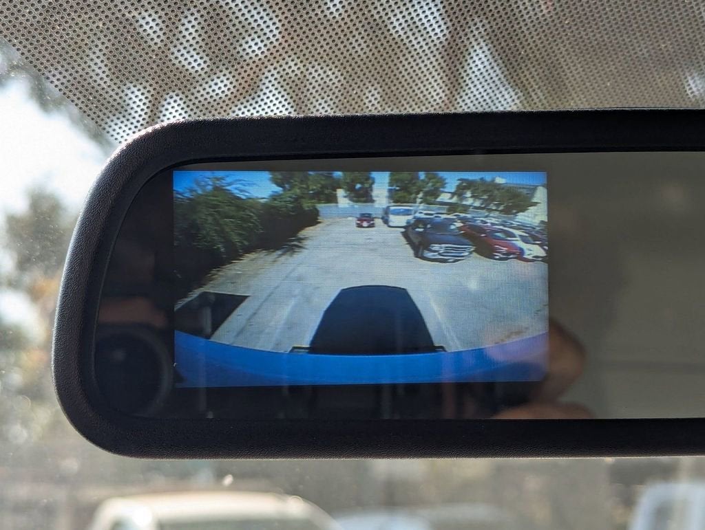 2025 GMC Savana Cutaway 3500 1WT