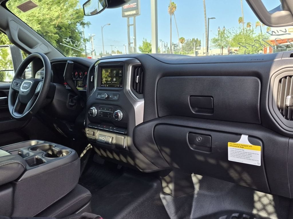 2026 GMC Sierra 3500 HD Chassis Cab Pro