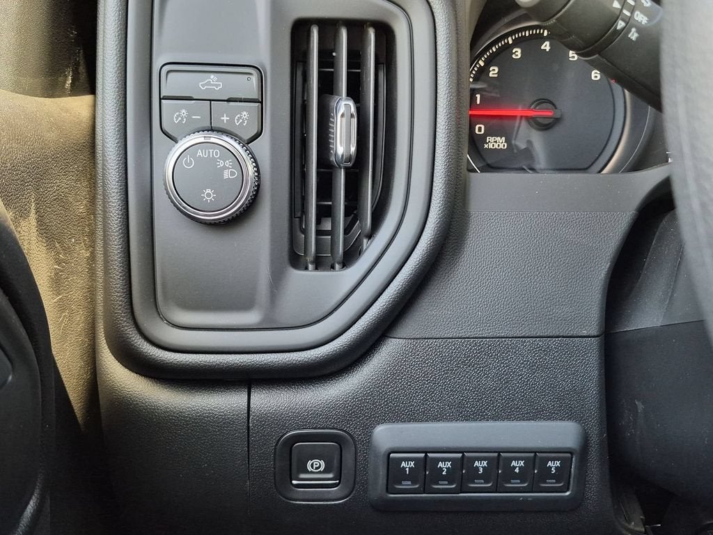 2026 GMC Sierra 3500 HD Chassis Cab Pro