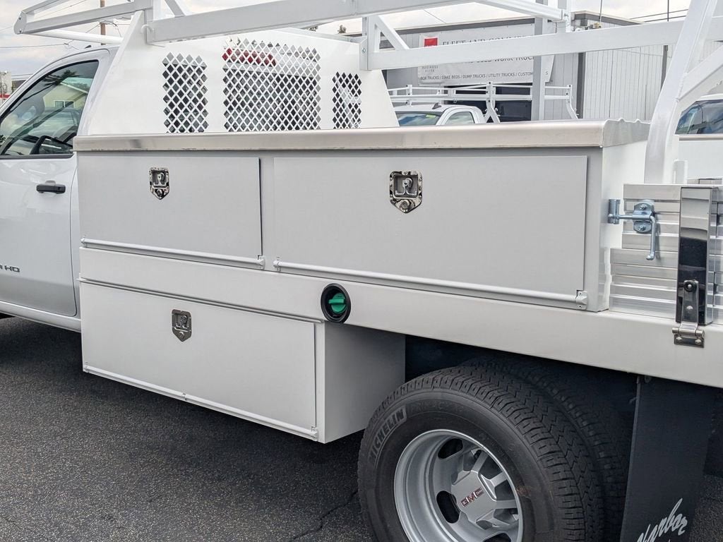 2026 GMC Sierra 3500 HD Chassis Cab Pro