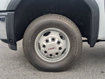 2026 GMC Sierra 3500 HD Chassis Cab Pro