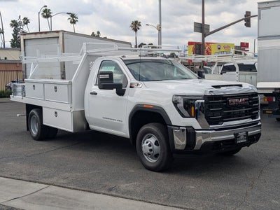 2026 GMC Sierra 3500 HD Chassis Cab Pro
