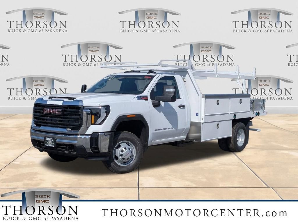 2026 GMC Sierra 3500 HD Chassis Cab Pro