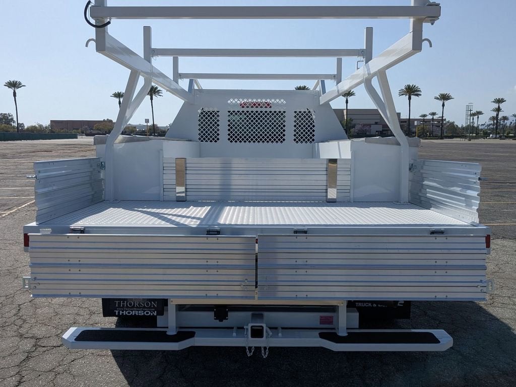 2026 GMC Sierra 3500 HD Chassis Cab Pro
