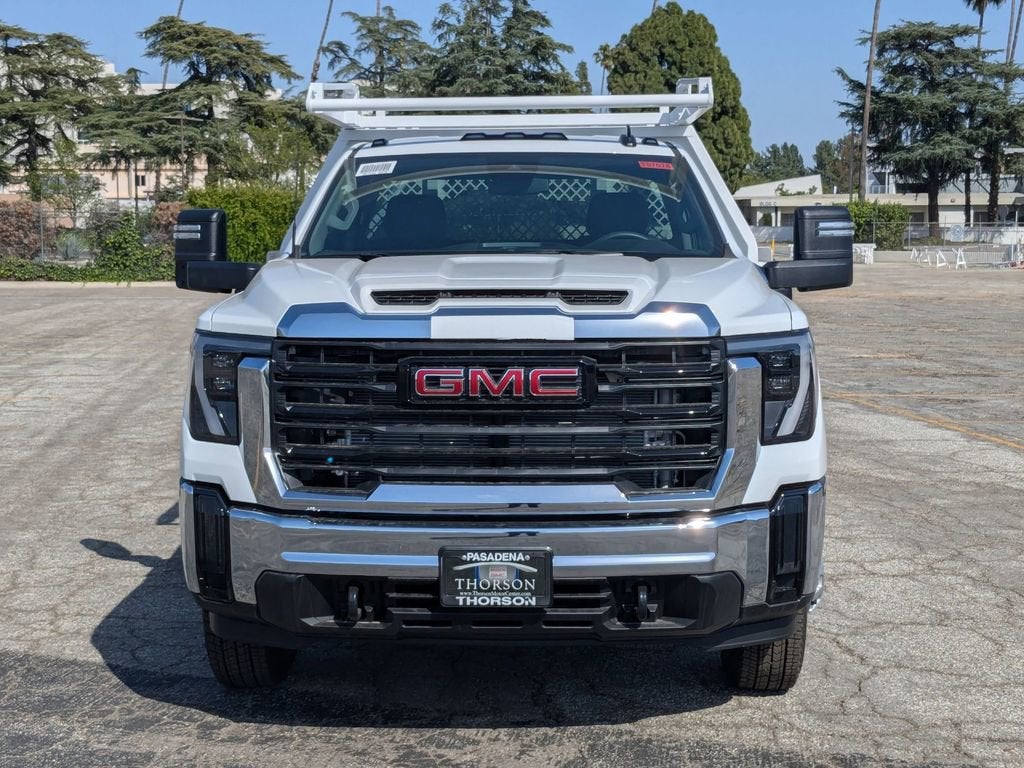 2026 GMC Sierra 3500 HD Chassis Cab Pro