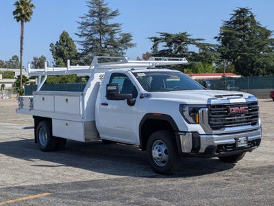 2026 GMC Sierra 3500 HD Chassis Cab Pro