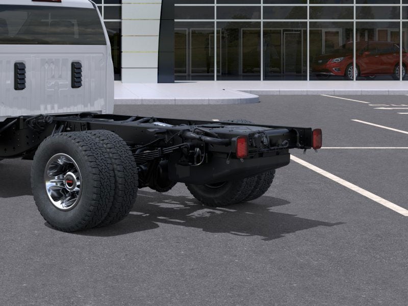 2025 GMC Sierra 3500 HD Chassis Cab SLE
