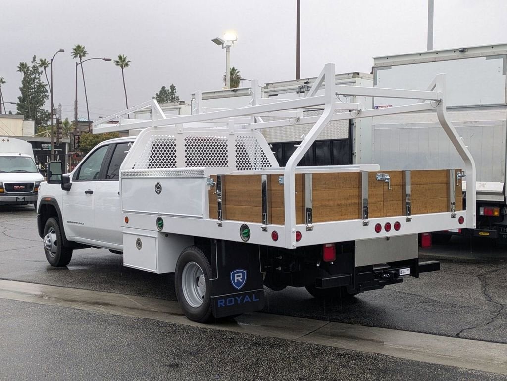 2026 GMC Sierra 3500 HD Chassis Cab Pro