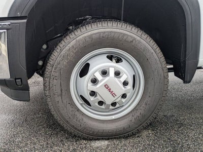 2026 GMC Sierra 3500 HD Chassis Cab Pro