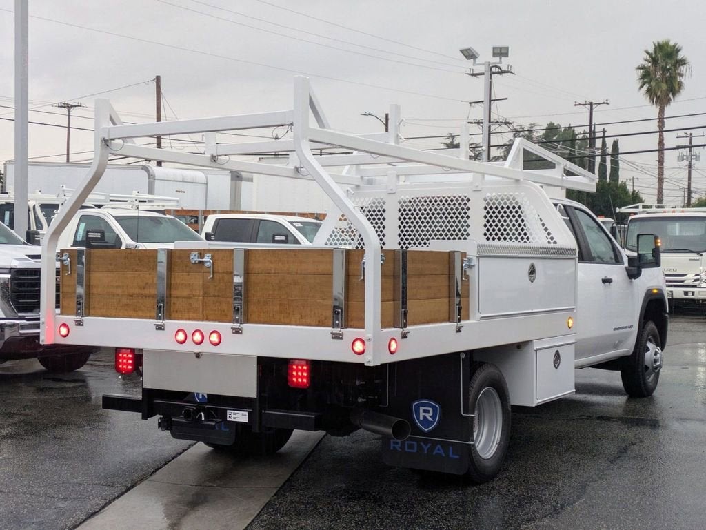 2026 GMC Sierra 3500 HD Chassis Cab Pro