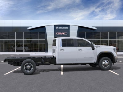 2026 GMC Sierra 3500 HD Chassis Cab Pro
