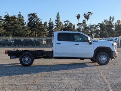 2026 GMC Sierra 3500 HD Chassis Cab Pro